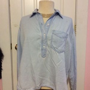 Lightweight denim shirt medium
